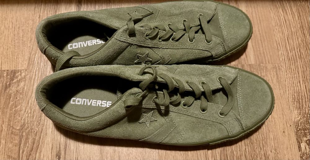 Sneackers: Calvin Klein; Vans; Converse & Tommy Hilfiger