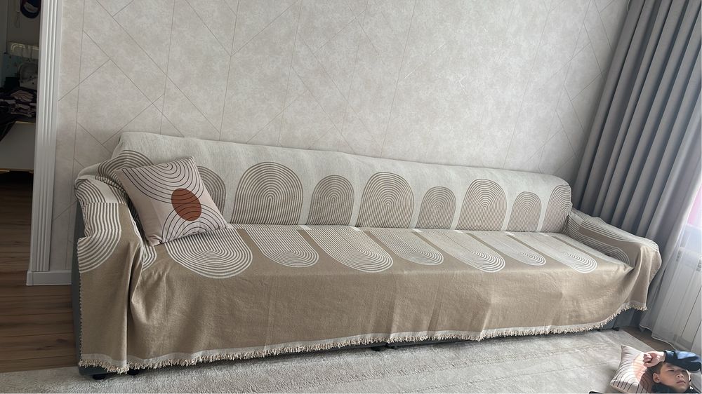 Диван в отличном состоянии
