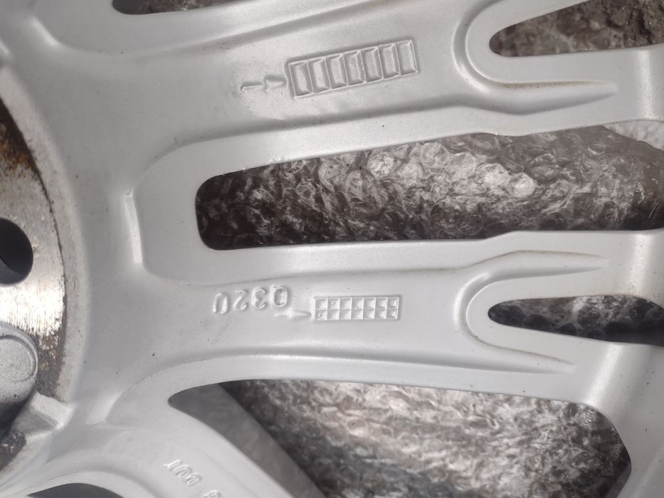 Почти нови 20-5х112 ЕТ30 8.5j AUDI S7 A7