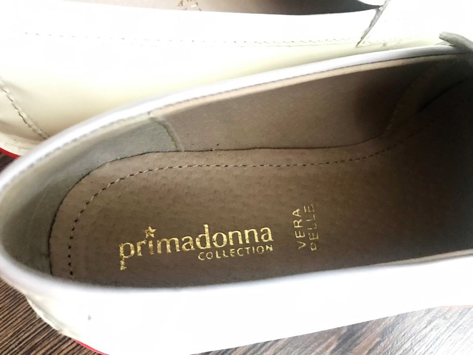 Mocasini albi din piele Primadonna, marimea 38
