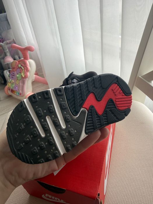 Бебешки маратонки