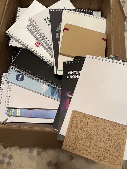 Блокноты Новые разные
