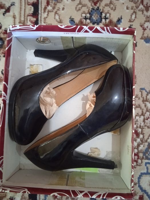 Женские туфли новые