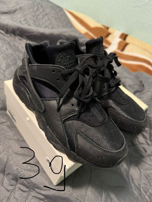 Кецове, маратонки, ботуши