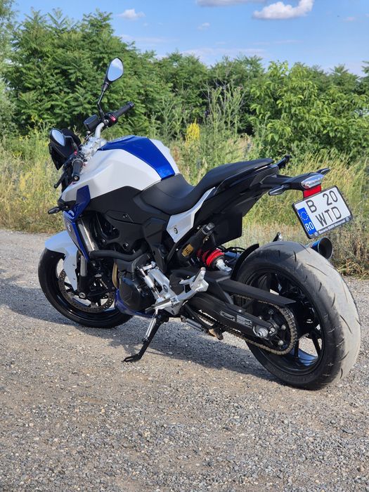 BMW  F900R  2023