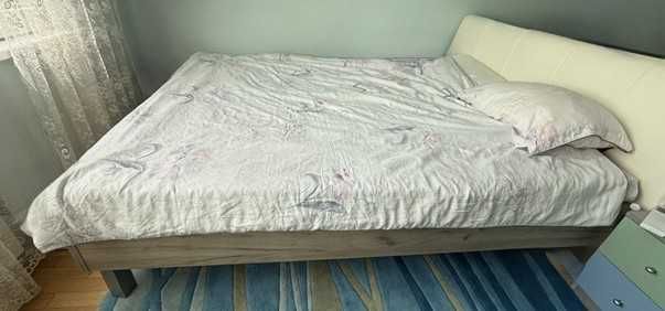 Легло 160/200 + матрак + 2 подматрачни рамки