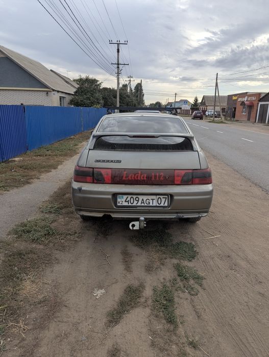 ваз 2112 8 клоп 2002год