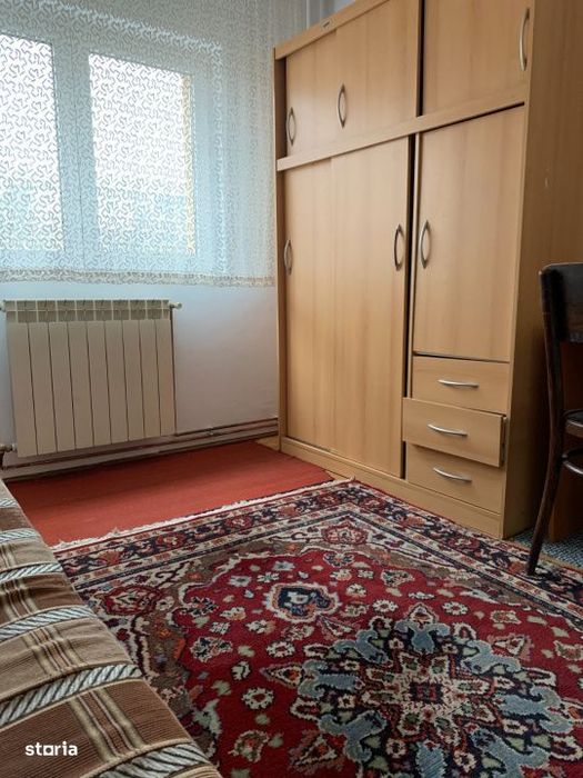 Apartament 3 camere, decomandat, Piata Cipariu, Bulevardul Nicolae Tit