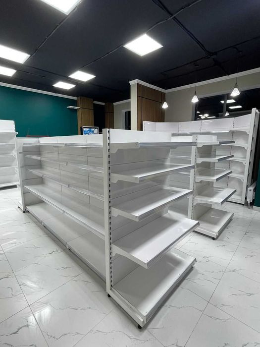 Металлические пристенные  Полки Торговые Ветрины Стелажи для магазина