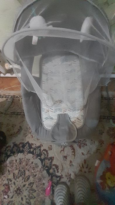 Продам шезлонг в нормальном состоянии