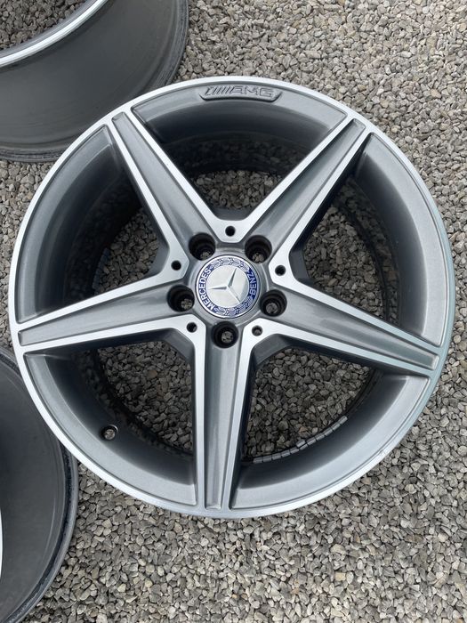 Оригинални джанти за мерцедес амг w205 18 цола в перфектно състояние