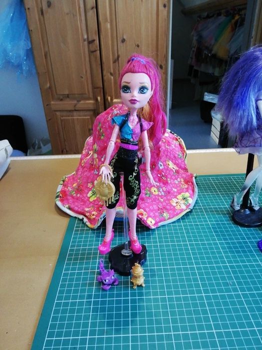 Дракулаура и Джиджи Грант 13 желаний монстер хай monster high