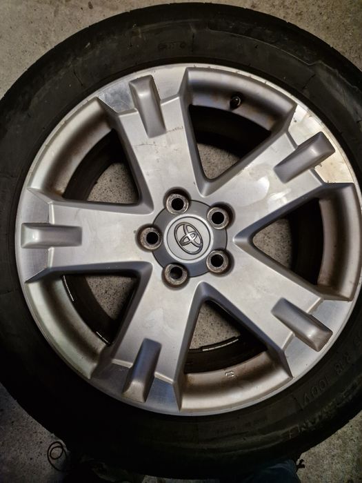 Vand jante si cauciucuri Toyota RAV4