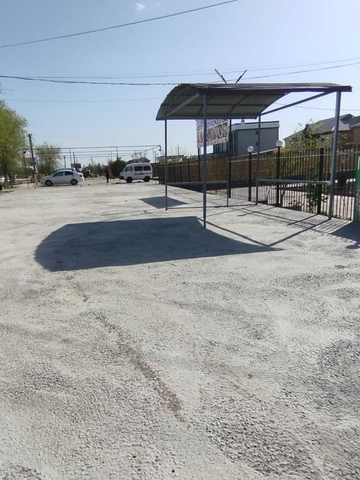 Noturar bino sotiladi. Srochno