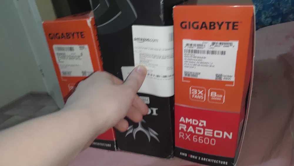 Компьютерная видеокарта Gigabyte rx 6600 8gb