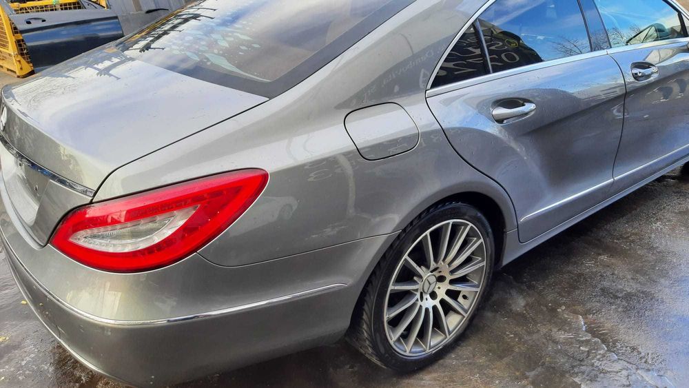 Dezmembrez mercedes cls w218 250 om 651/far full led/capota/bara cls/