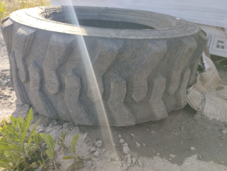 Продам колёса от мини погрузчика