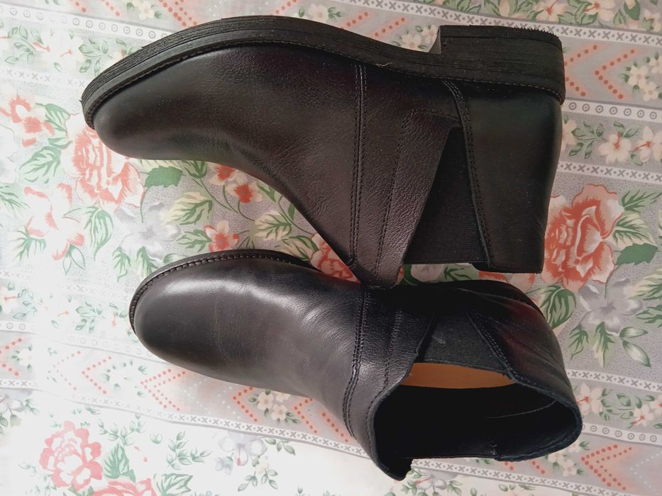 Clarks/Pepe Jeans/ N38 Нови ест.кожа боти