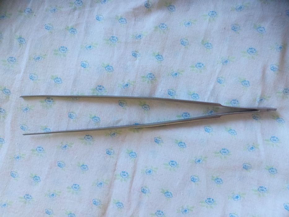 Пинцет анотомический