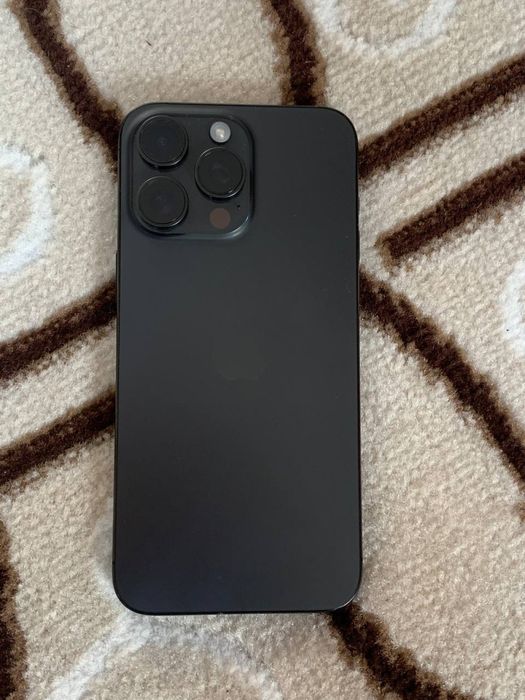 Продам iphone 15 pro max 512g