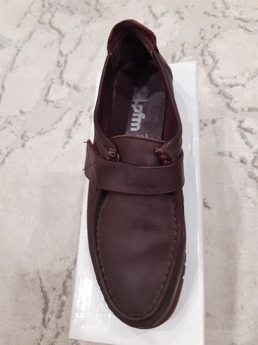 Лоферы кожаные бордовыее