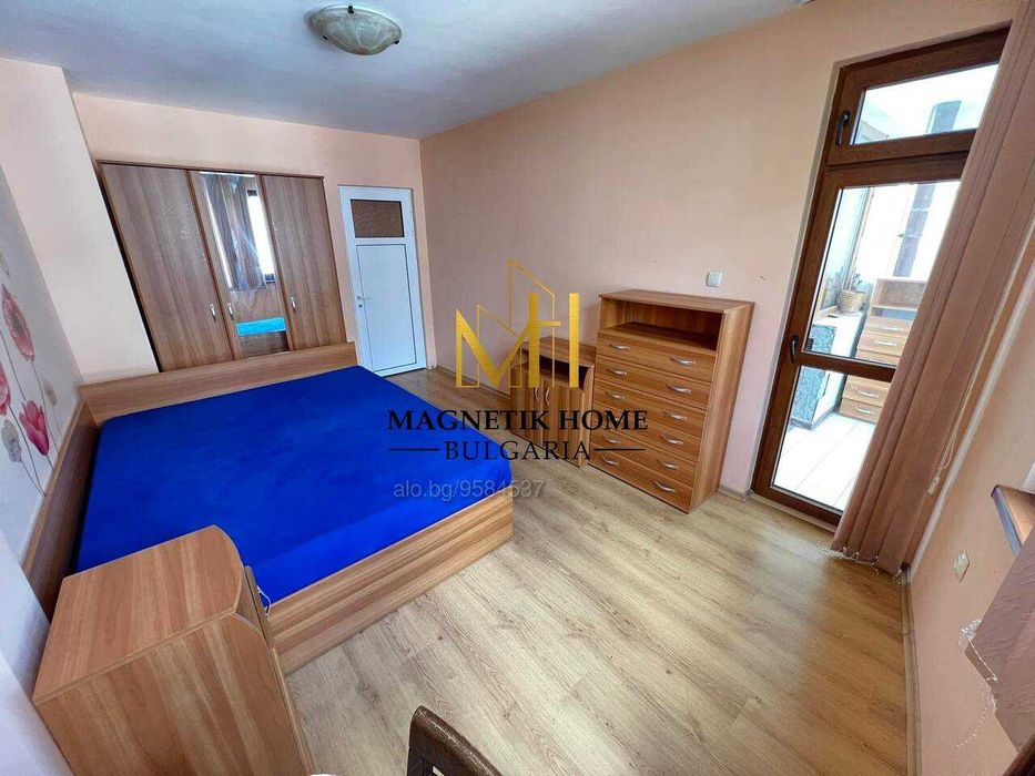 Дава се под наем Тристаен апартамент в Бургас, Лазур - 100 кв.м за 612 € - Снимка #1