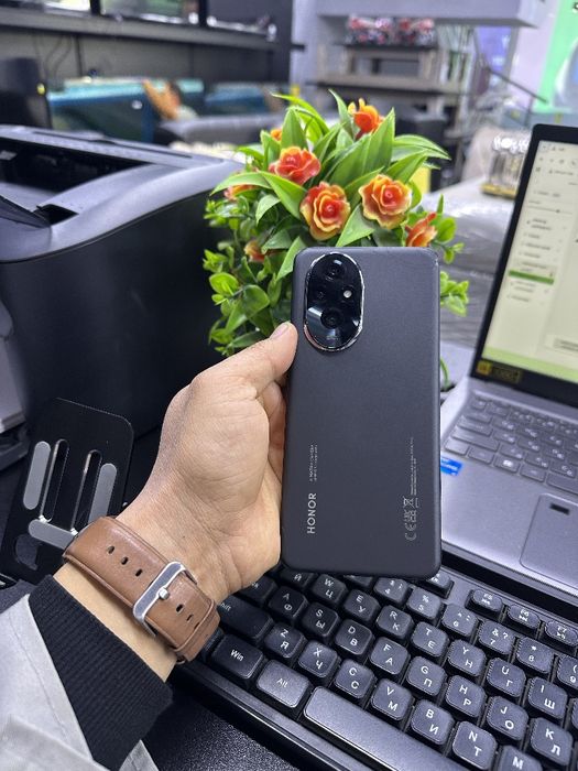 Honor 200 8/256 Black