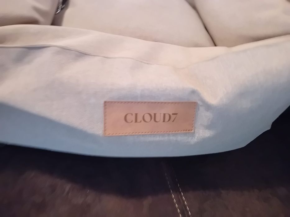 Scaun auto cu lesa de siguranta pentru caini CLOUD7