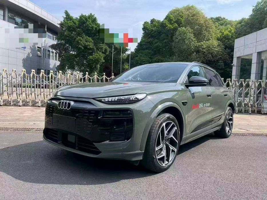 Audi Q6L e-tron 2026 SUV электричка