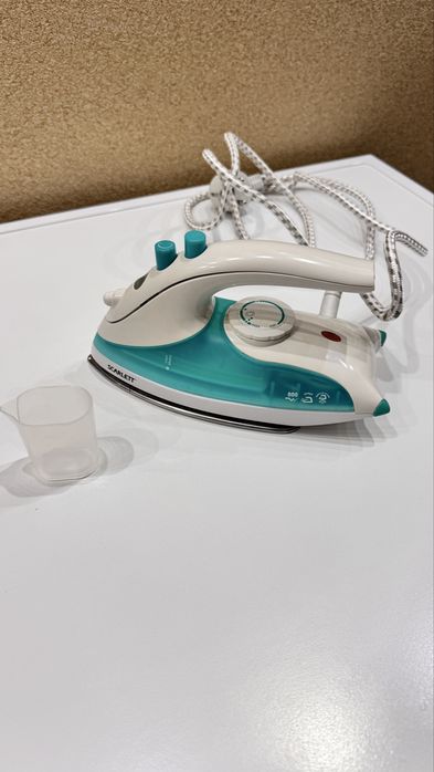 Дорожный мини утюг Scarlett