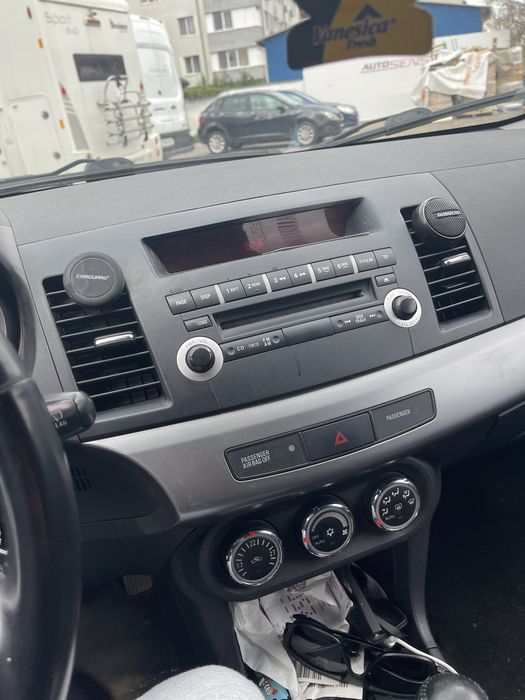 MITSUBISHI Lancer 2011 — imagine 2