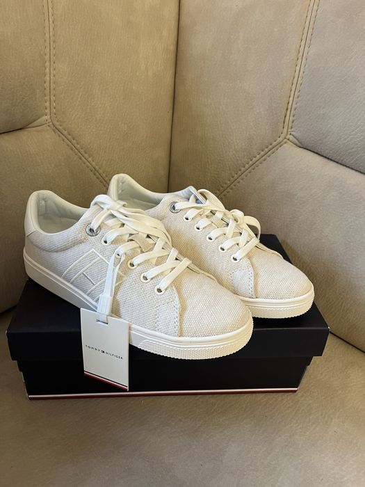 Сникърси Tommy Hilfiger 36 номер