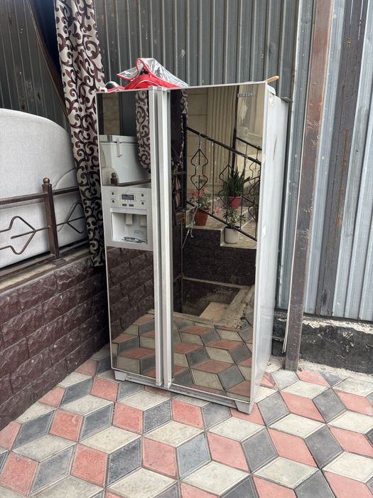 Срочно продам холодильник !