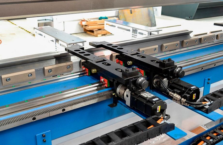 Листогибочный станок SMD РВН