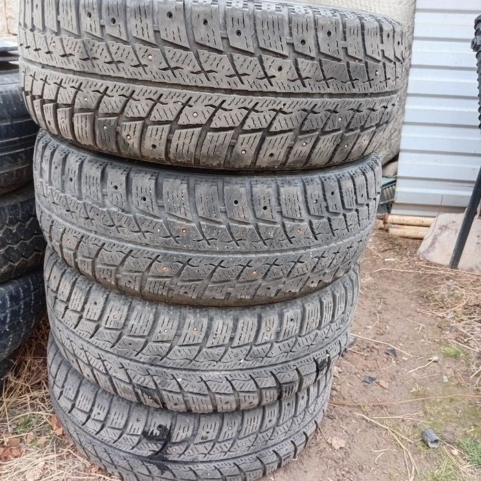 Зимнии шины 4 шт