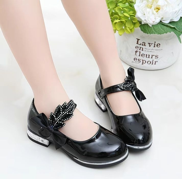 Туфли детские черные