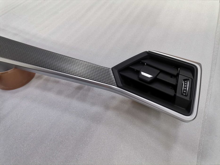 Лайсни за Табло Интериорни BMW G20 G21 G22 G23 - B135