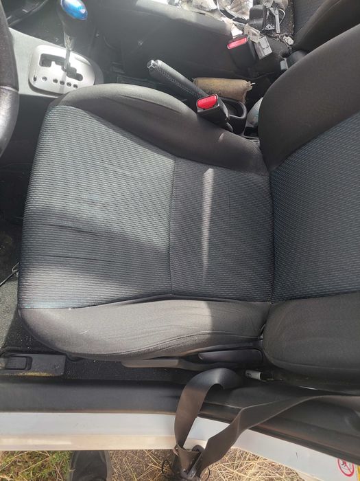 Toyota Yaris 1,5 HYBRID, Тойота Ярис Хибрид на части!
2013г.