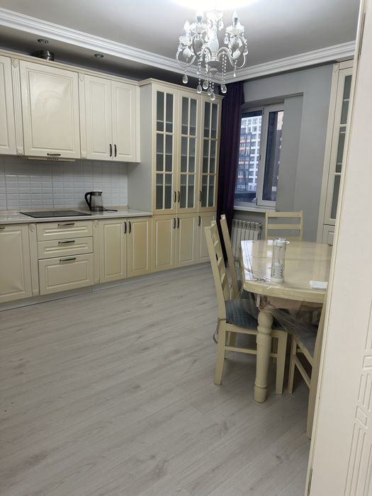 Продам 3-комнатную квартиру