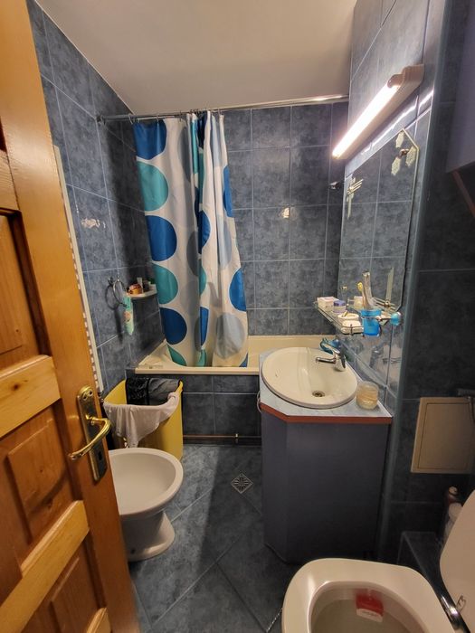Apartament cu 3 camere