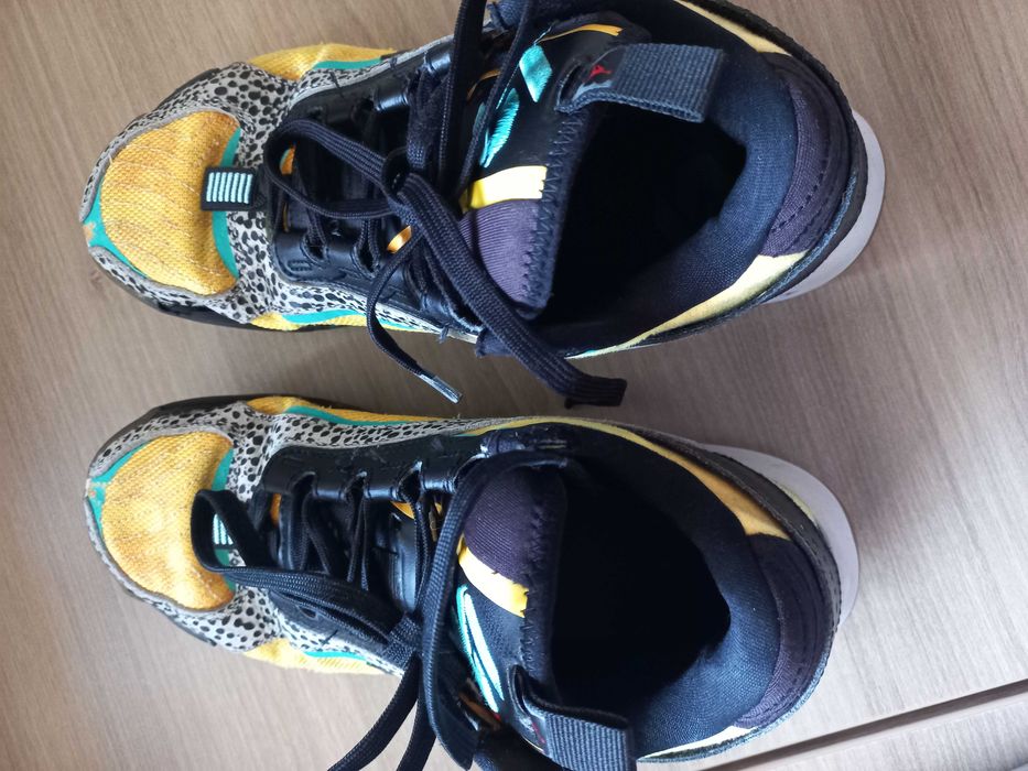 Маратонки JORDAN