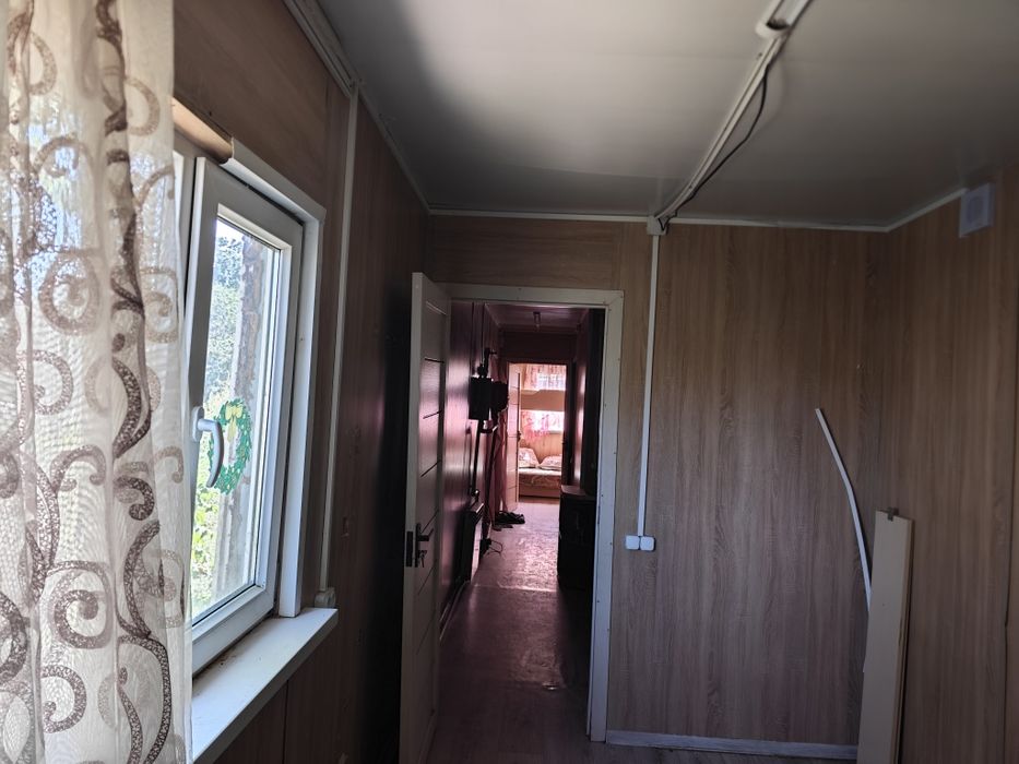 Продам участок жилым контейнером