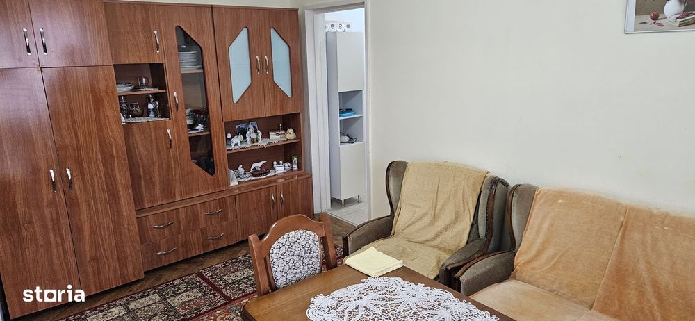 Vand apartament 2 camere in Deva, zona Constructorilor, etaj 3,