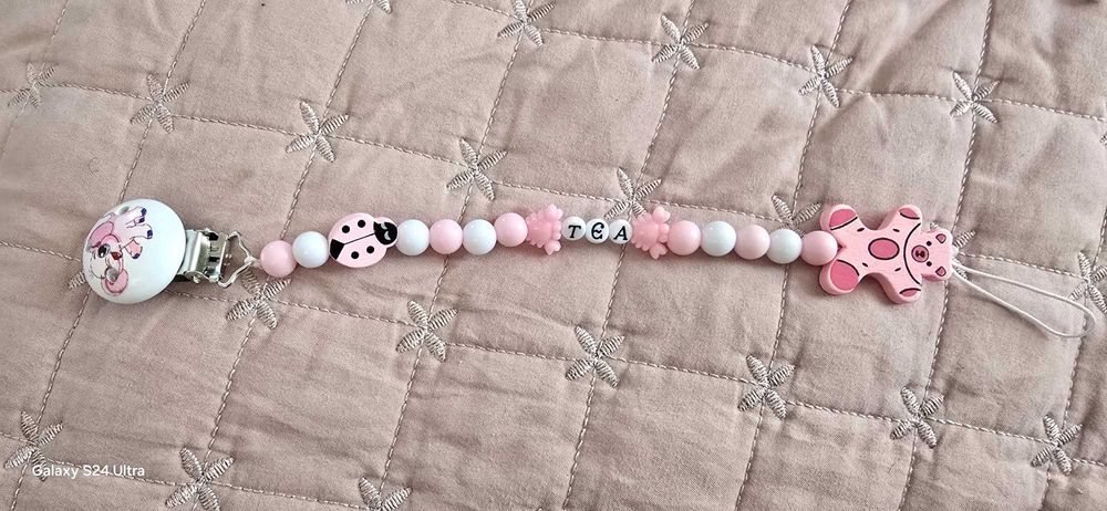 Детски гривни с имена .. бебешки клипсове.. червен конец с око