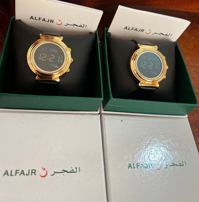 Alfajr soatlari suvga chidamli