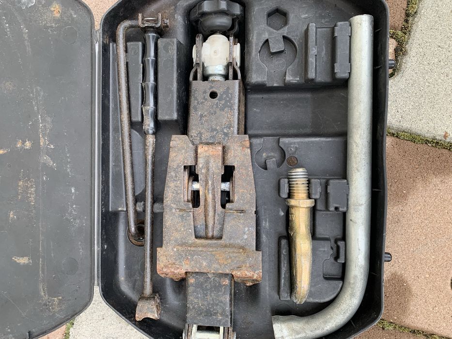 Крик кука ключ VW