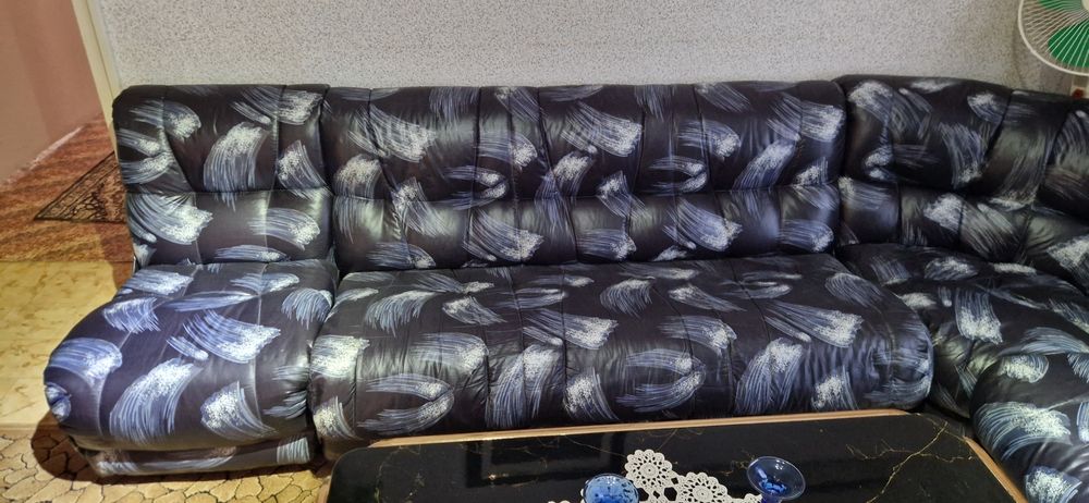 Холно обзавеждане