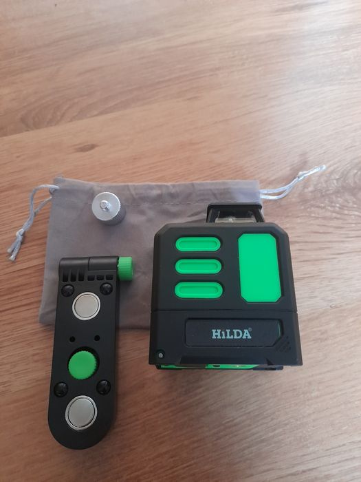 Nivela laser verde NOUĂ
