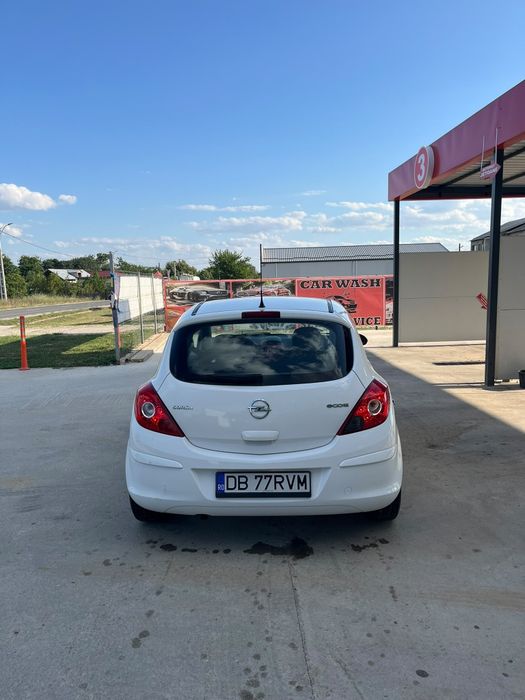 Opel Corsa D 1.2 Benzină 2011