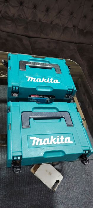 Аккумуляторные инструменты Makita
